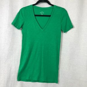 🔥Sale!Mother-in-law moving in J. Crew Vintage Cotton XXS V-neck Green Tee shirt